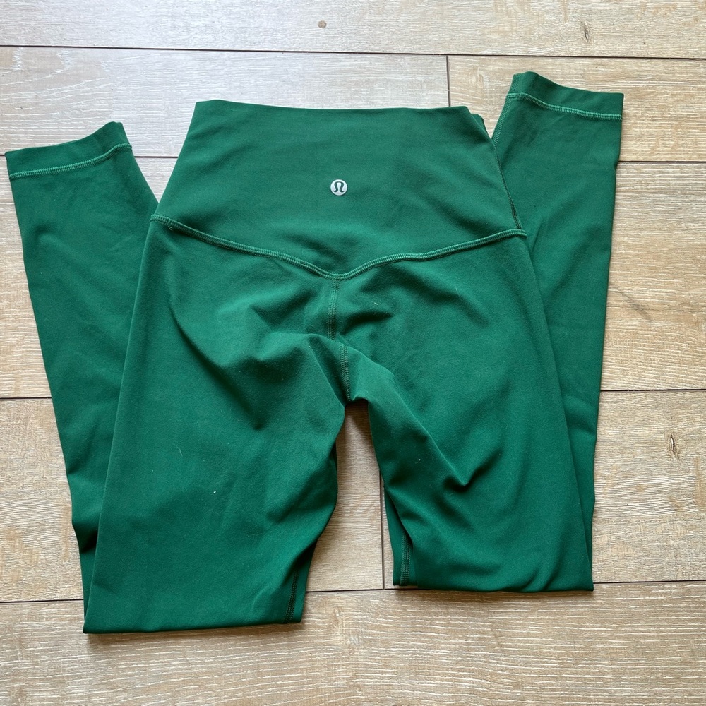 Lululemon Align High-Rise Pant 25"
Everglade Green